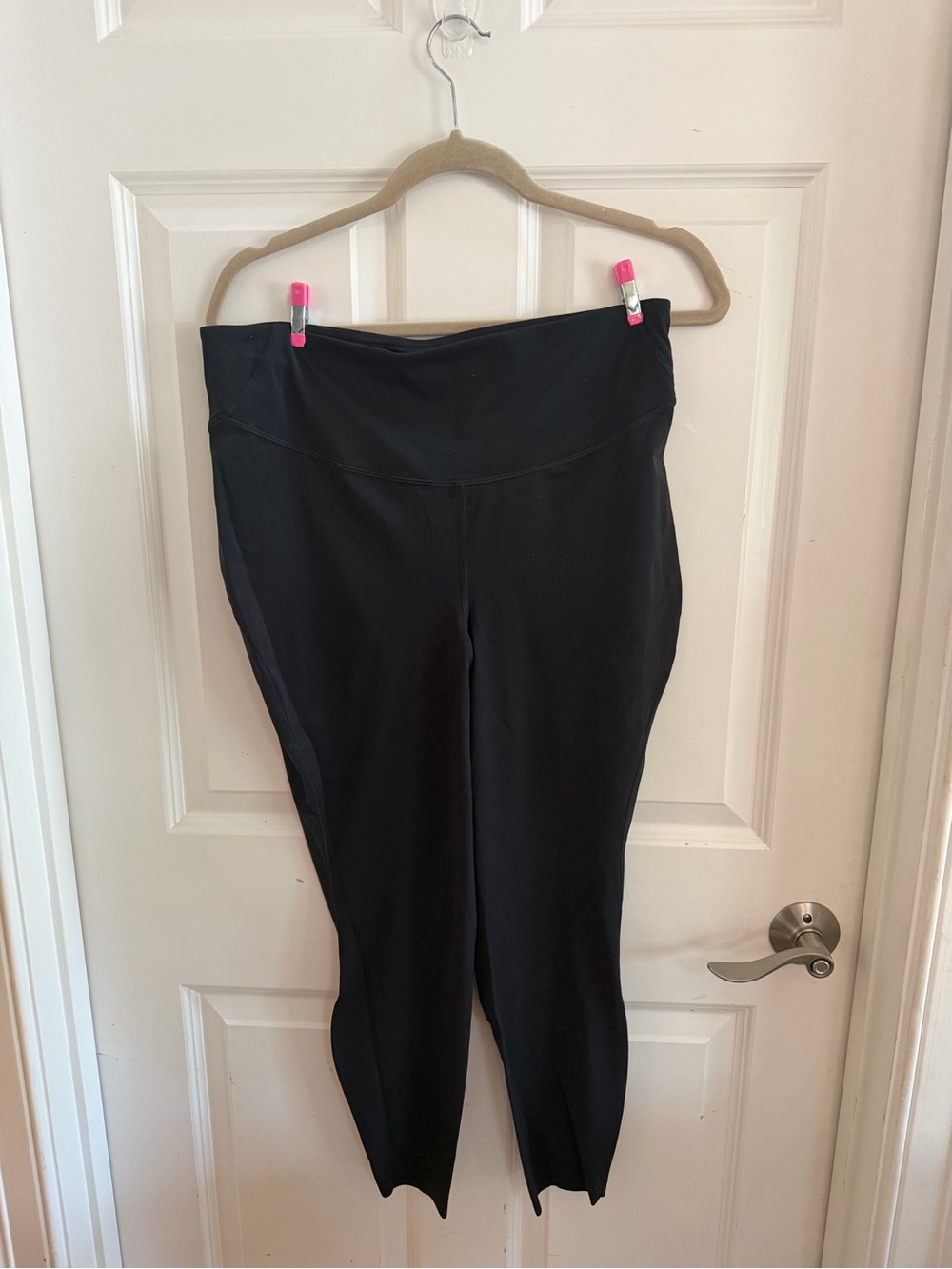 lululemon athletica Black High-Rise Base Pace tight 25”